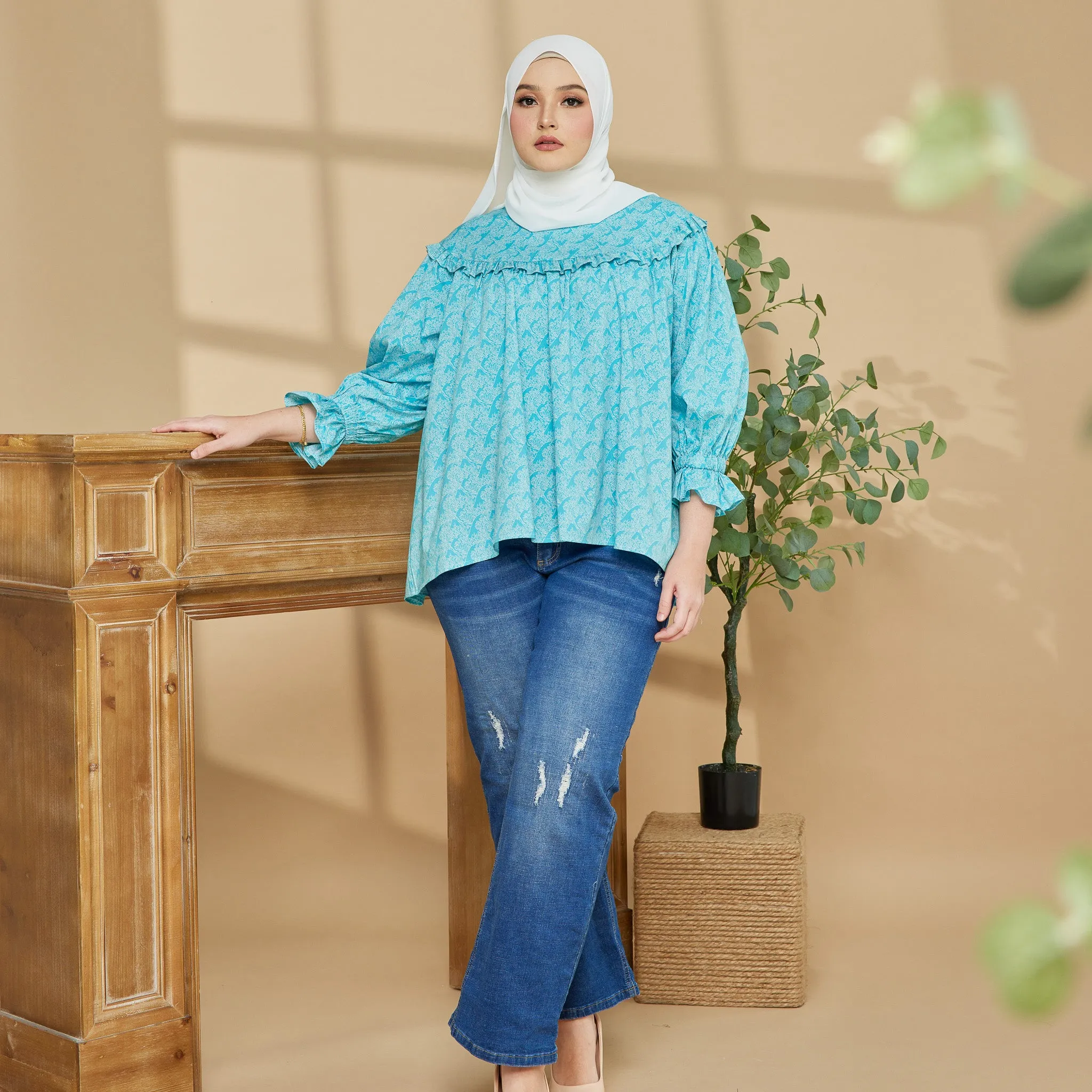 Shamra Blouse - Turquoise Wave Print