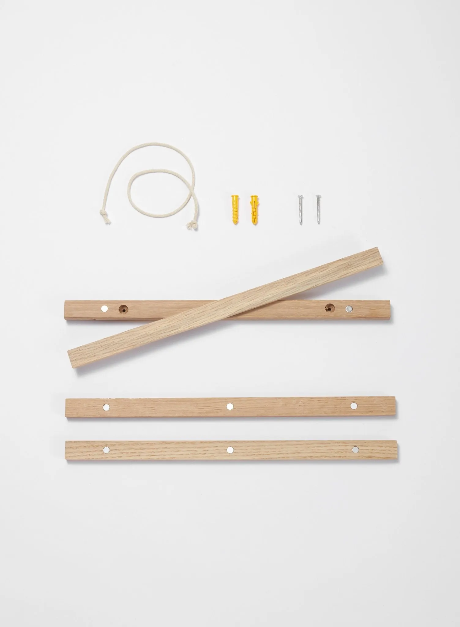 Solid Oak Poster Hanger, 16 in | 41 cm