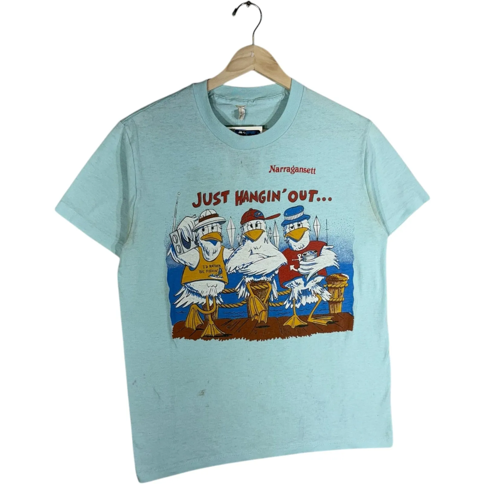 Vintage "Just Hangin' Out..." Funny Seagulls Tee
