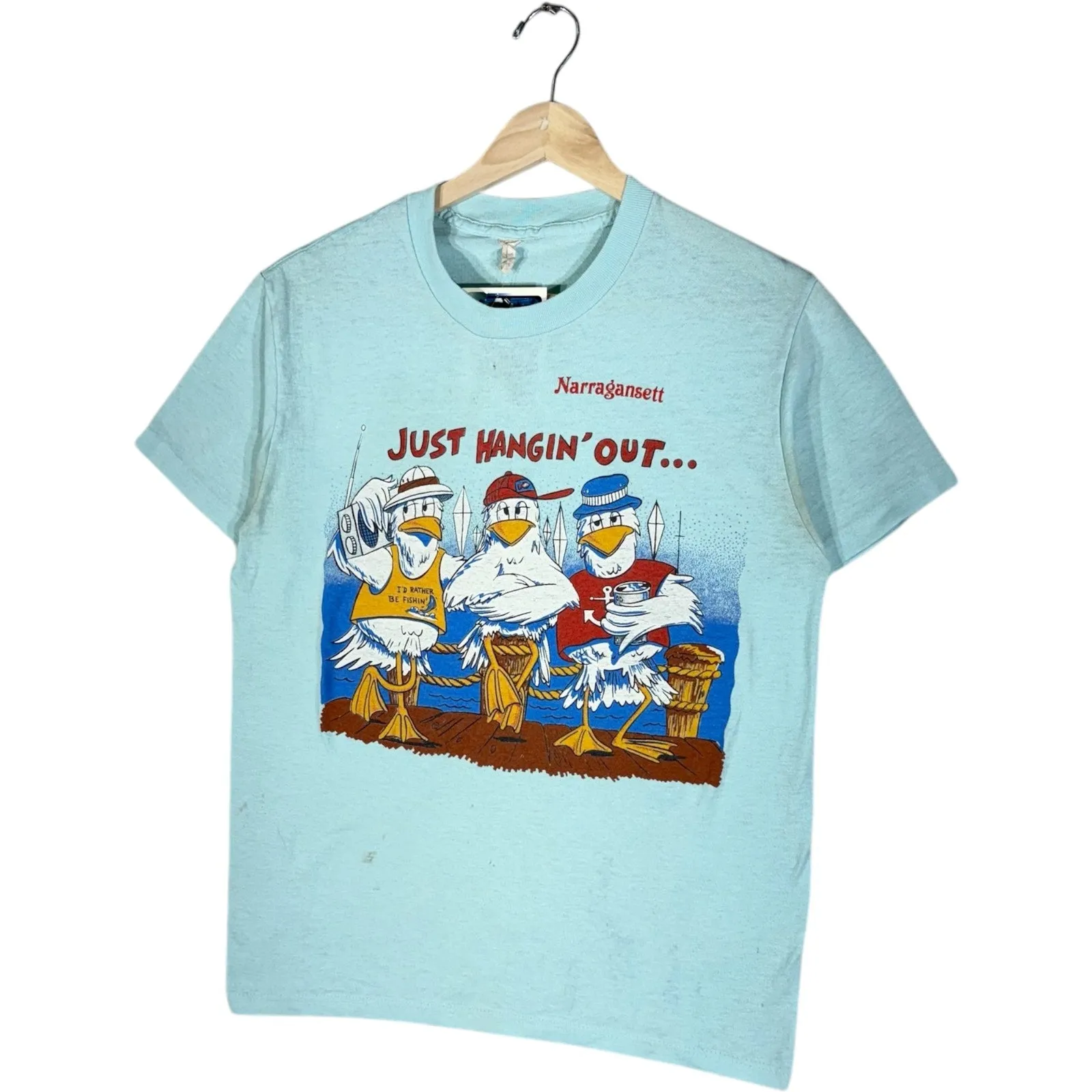 Vintage "Just Hangin' Out..." Funny Seagulls Tee